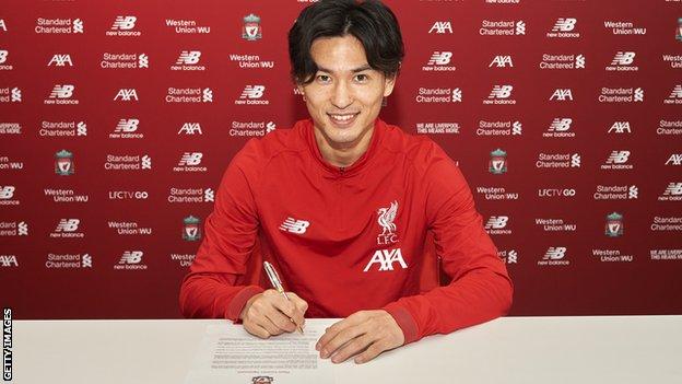 Read more about the article Takumi Minamino: Liverpool to sign Red Bull Salzburg winger in January