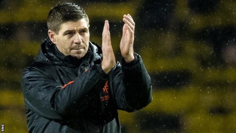 Read more about the article Steven Gerrard: Rangers manager signs new deal until 2024