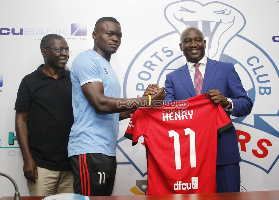 Read more about the article Vipers striker Kitegenyi dumps UPDF for Kansai Plascon