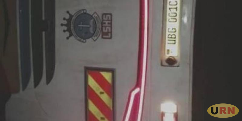 Read more about the article One Killed as Bus Knocks Hippopotamus in Nwoya