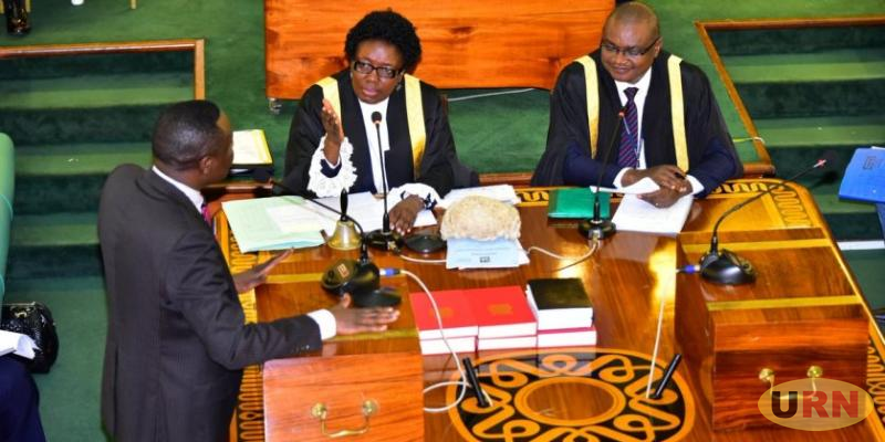 Read more about the article Coronavirus: MPs Demand Travel Ban