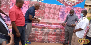 Read more about the article Mukono District Given 500 Mattresses to Setup COVID -19 Isolation Facility