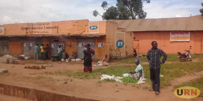 Read more about the article Kalerwe Markets Vendors Take Over Gayaza Road Reserve