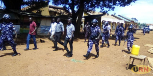 Read more about the article Tear Gas, Live Bullets Rock Busia Town as Vendors Protest Closure of Produce Market