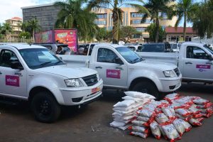 Read more about the article Africell Uganda boosts fight against Covid-19 by donating 3 pickups to Ministry of Health