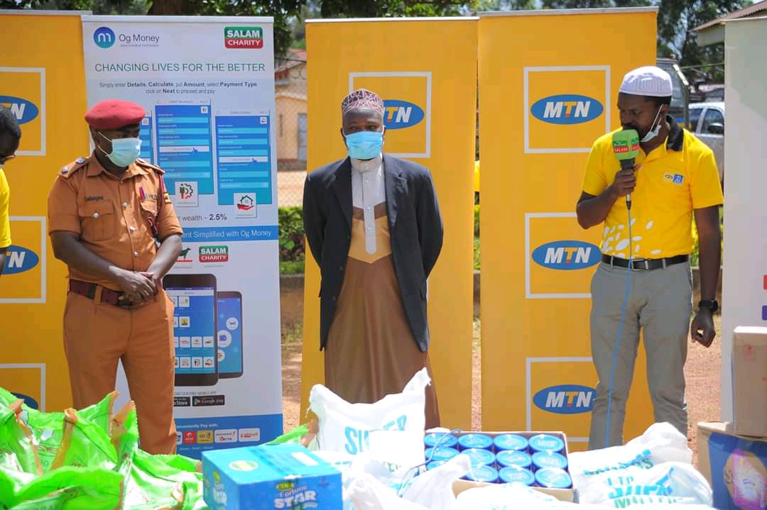 You are currently viewing Ray of hope as MTN Uganda donates food items to Luzira inmates in Ramadan drive
