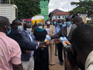 Read more about the article VP Ssekandi lauds Masaka task force progress on COVID-19, hands over relief items to help those hit by virus and Lake Victoria water levels