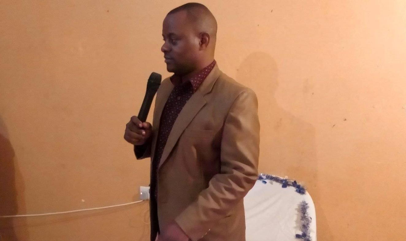 You are currently viewing Pastor Emmanuel Bwambale of Synagogue all Nations Church Kagadi arrested over obtaining money falsely