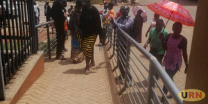 Read more about the article Ugandans Want to Try Masks on Before Buying