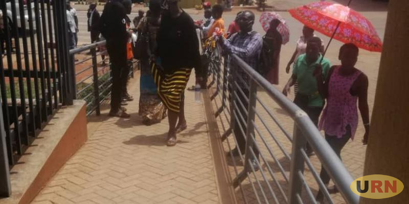 You are currently viewing Ugandans Want to Try Masks on Before Buying