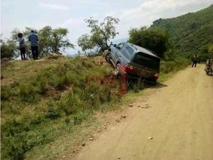 Read more about the article Kagadi Woman MP, RDC survive deadly car Kagadi Woman MP, RDC survive deadly car accident
