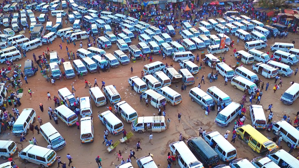 You are currently viewing Only registered taxis to be allowed on the road on Thursday when public transport resumes – Govt