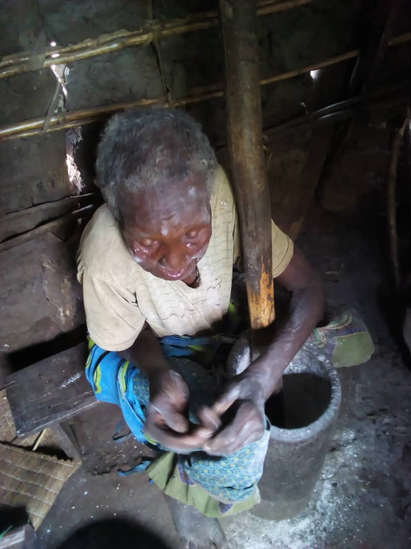 Read more about the article Kagadi Man held over theft of SAGE Money for the elderly woman.