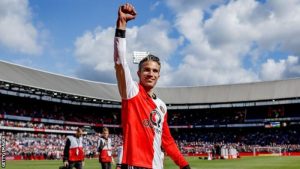 Read more about the article Robin van Persie returns to Feyenoord as coach