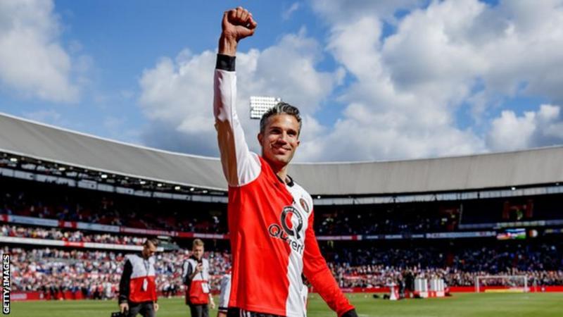 You are currently viewing Robin van Persie returns to Feyenoord as coach