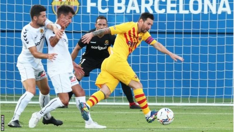 You are currently viewing Lionel Messi plays for Barcelona in pre-season friendly win