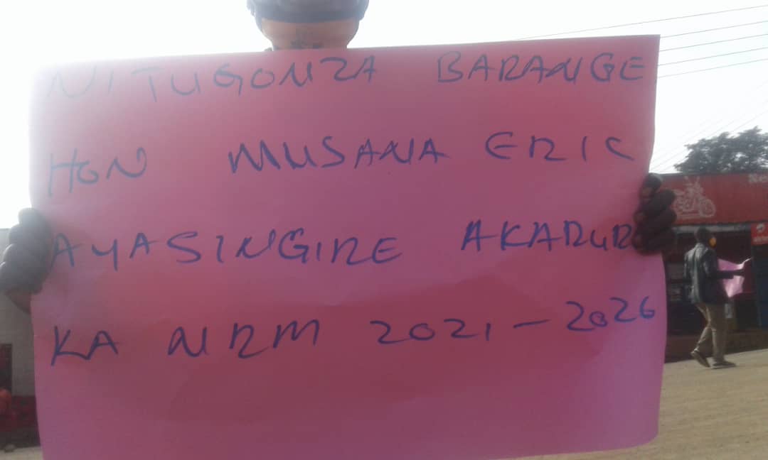 You are currently viewing Kagadi NRM supporters protest over delayed election results