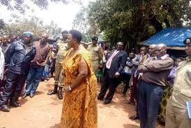 Read more about the article Kagadi RDC Urges Local Leaders to Provide Names of parents whose children are not enrolled in schools