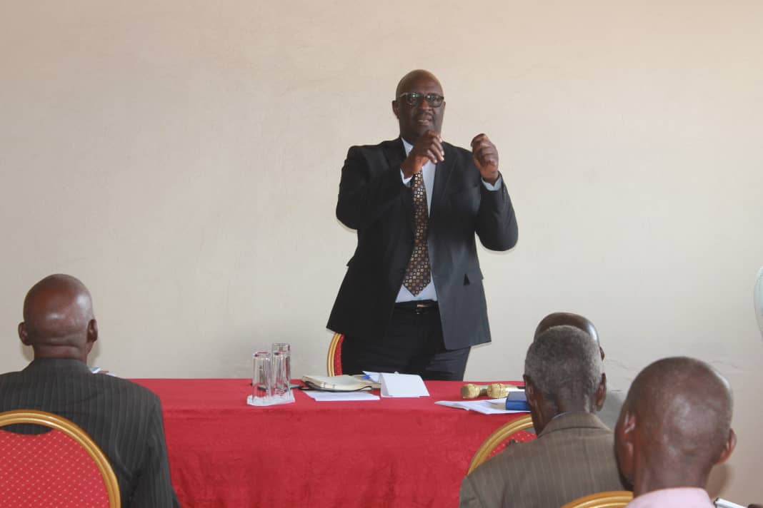 Read more about the article Bunyoro-Kitara Kingdom Prime Minister Meets Clan Leaders