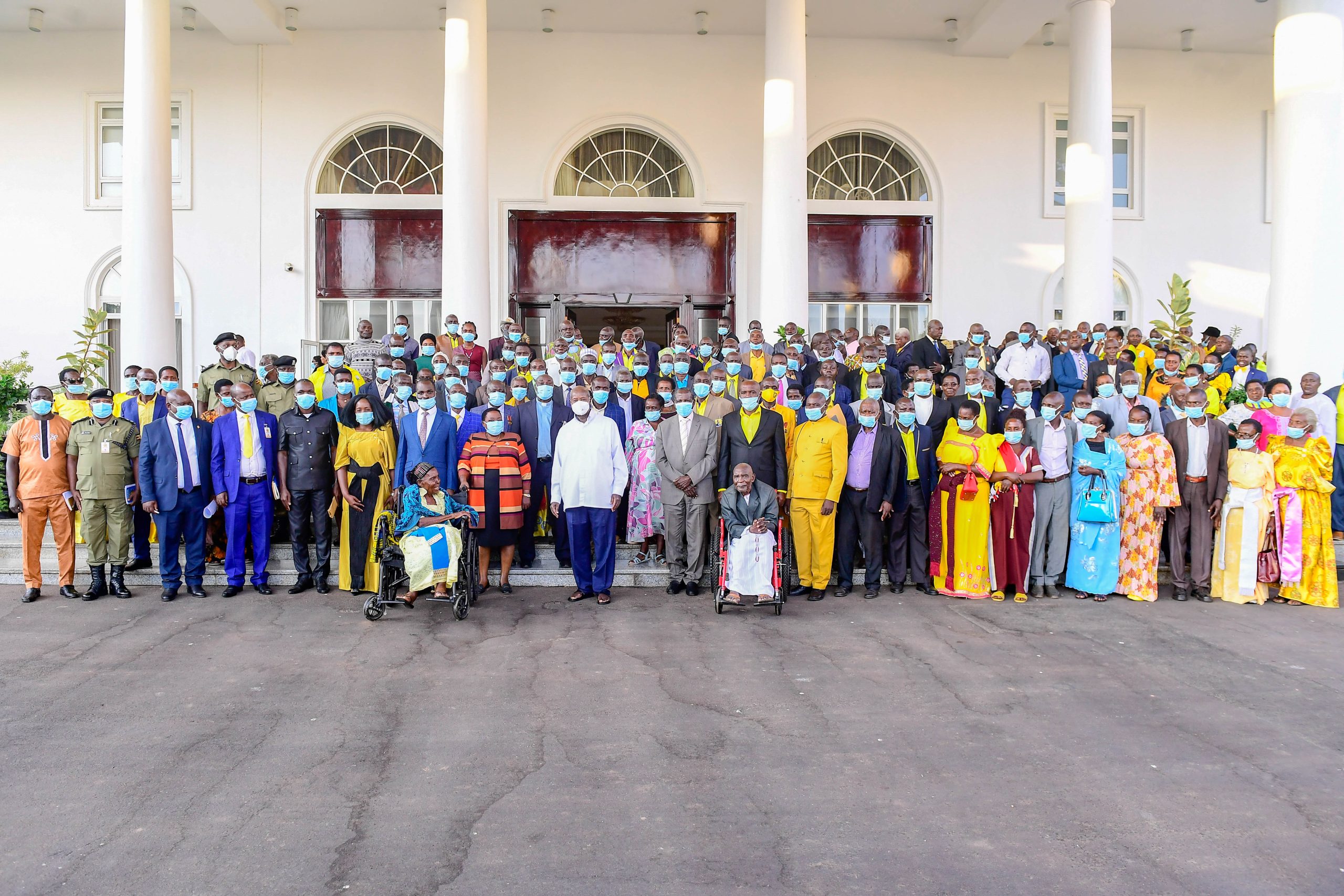 Read more about the article “THANK YOU FOR SUPPORTING AND WINNING THE WAR,” PRESIDENT MUSEVENI APPRECIATES WAR VETERANS